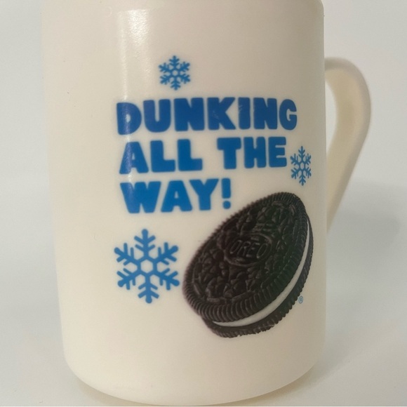 Oreo Coffee Mug 4” Nabisco Dunkin all the at Santa mug - Picture 2 of 5